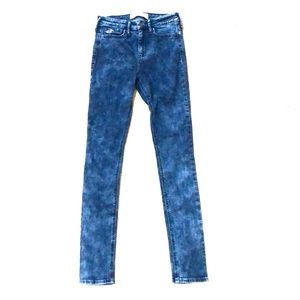 Acid washed Hollister skinny jeans